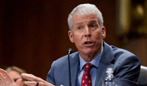 美国通告全球，政府停摆危险升级，8天后国家核安全管